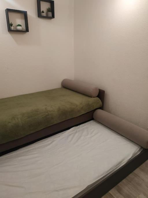 Appartement Climatise, 50 M De La Prom, Wifi