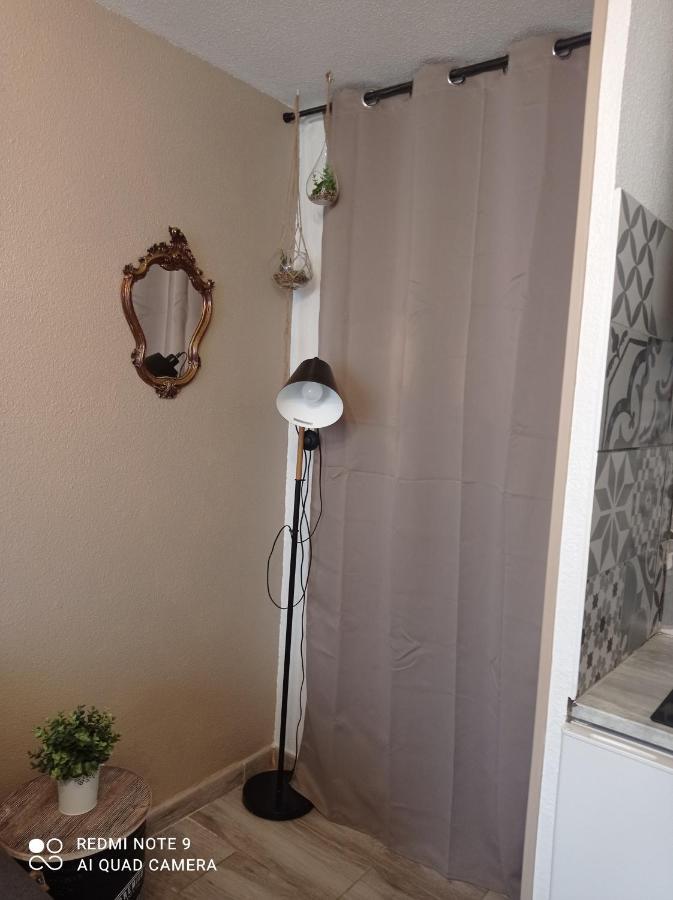 Climatise, 50 M De La Prom, Wifi Appartement