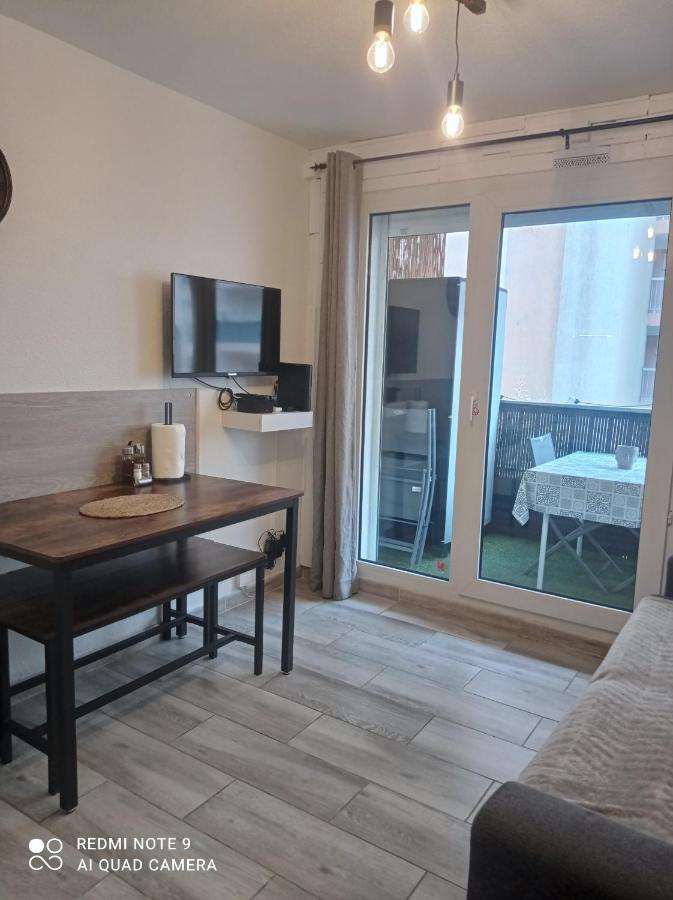 Climatise, 50 M De La Prom, Wifi Appartement